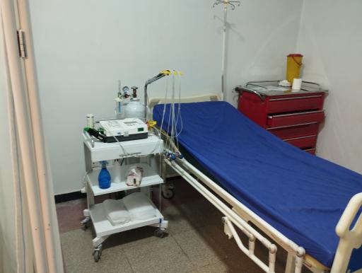 عکس درمانگاه شبانه روزی یاشا