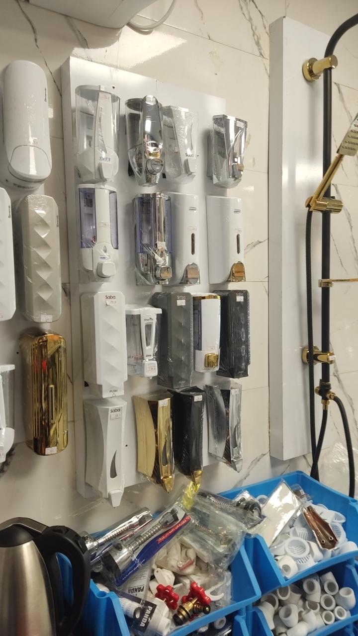 عکس فروشگاه کالای بهداشتی ساختمانی فیدار نوین