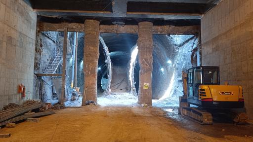 عکس کارگاه آب و خاک