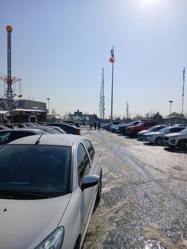 عکس پارکینگ توچال
