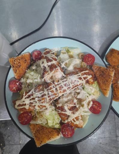 عکس کافه رستوران پهلوان اسد لواسان