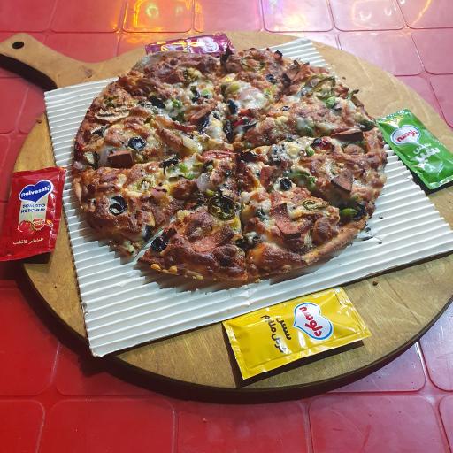 عکس فست فود M&M