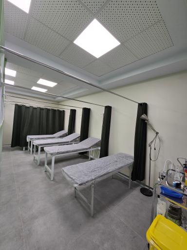 عکس مطب دکتر لکستانی متخصص اطفال