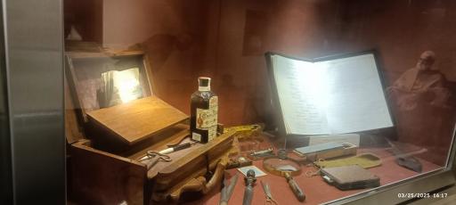 عکس کتابخانه و موزه ملی ملک