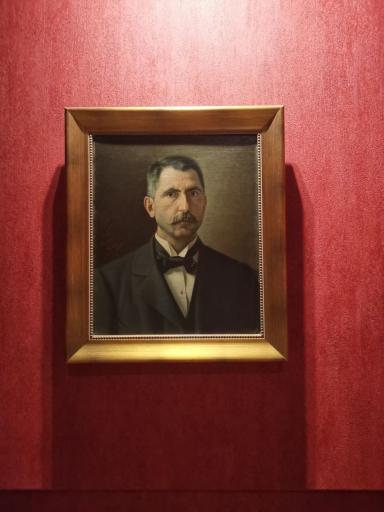 عکس کتابخانه و موزه ملی ملک