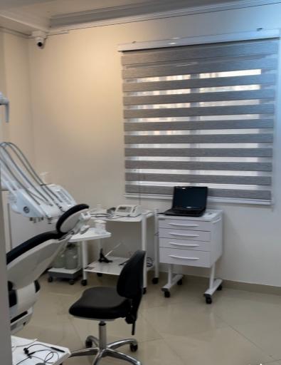 عکس مطب دکتر مهدی هلالی متخصص دندانپزشکی