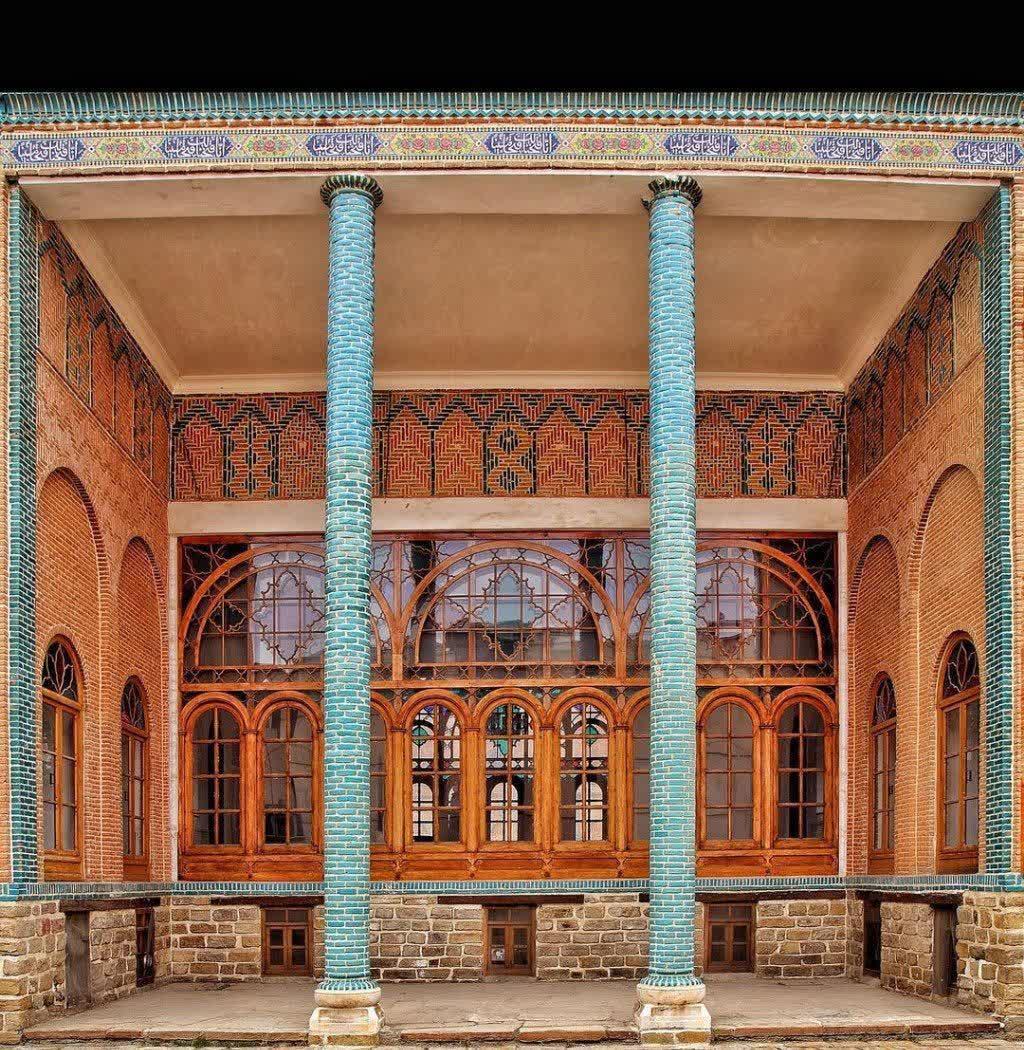 عکس مدرسه تاریخی هدایت