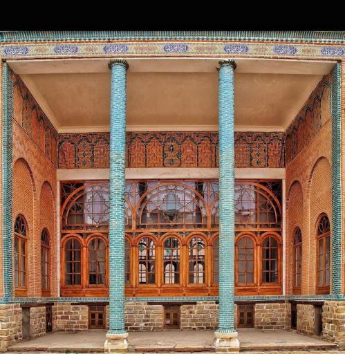 عکس مدرسه تاریخی هدایت