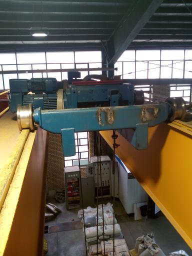 کارگاه تولیدی و صنعتی براتی ساخت جرثقیل سقفی وسوله 