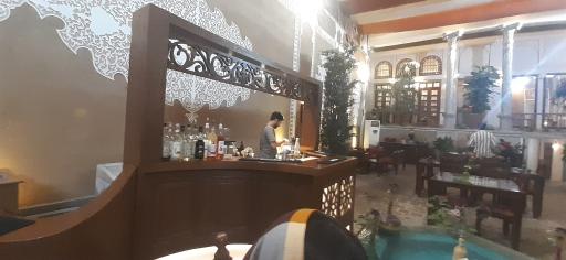 عکس کافه هیچ