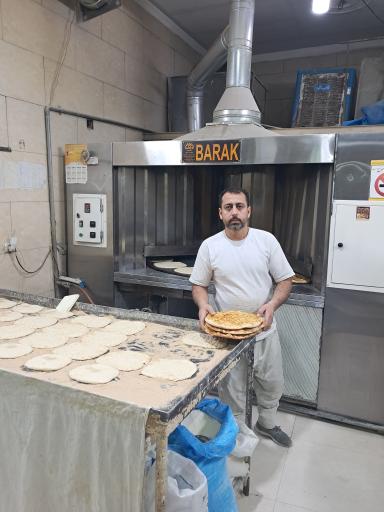 عکس نان بربری رضا