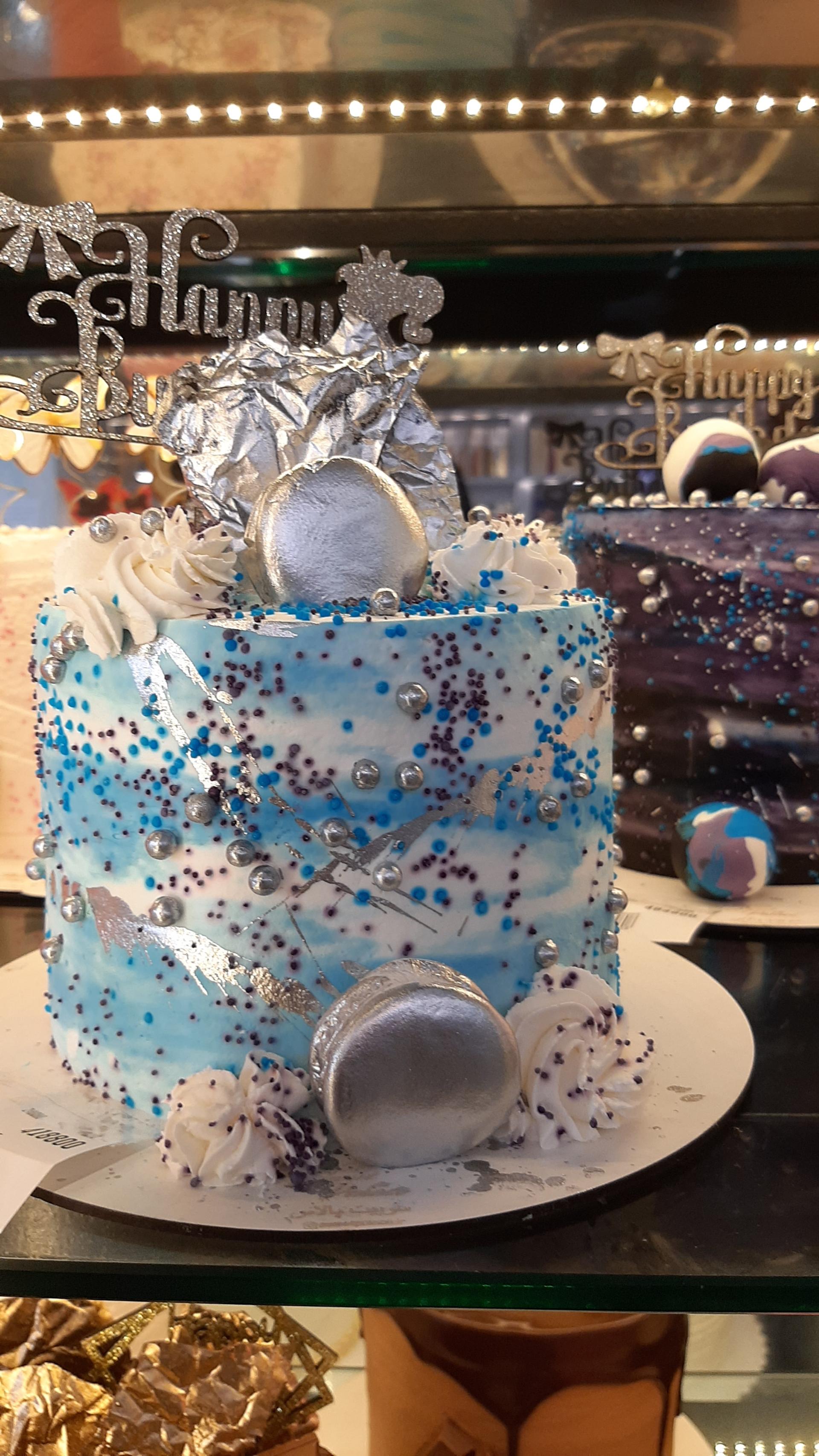 عکس قنادی ناتلی گلبرگ شعبه تهران پارس