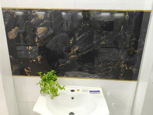 عکس فروشگاه کاشی وسرامیک محمد مشوش