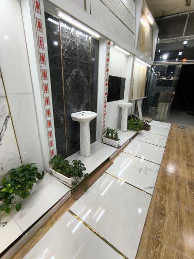 عکس فروشگاه کاشی وسرامیک محمد مشوش