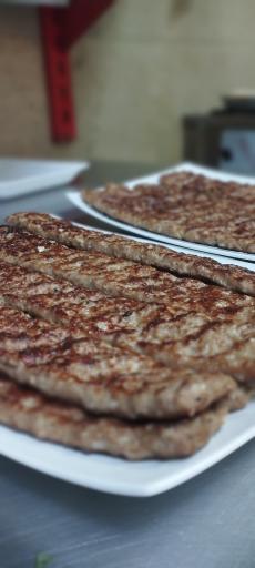 عکس کبابی بزرگ رسالت