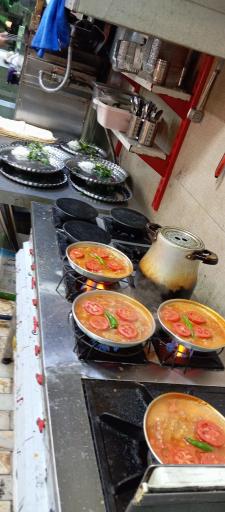 عکس کبابی بزرگ رسالت