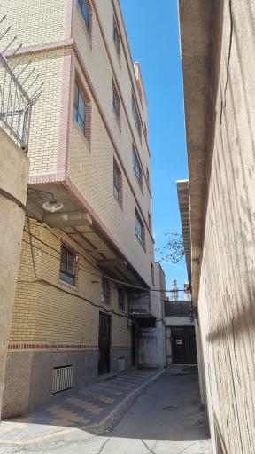 عکس مجتمع مسکونی ام البنین