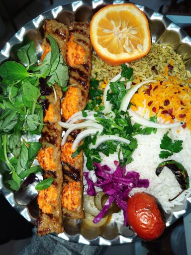 عکس رستوران بام شهر