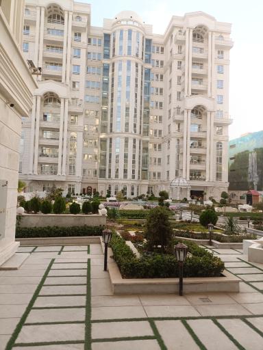 عکس مجتمع مسکونی شفق 24 و 25