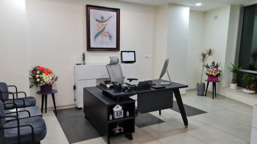 عکس دکتر علی کاظم زاده