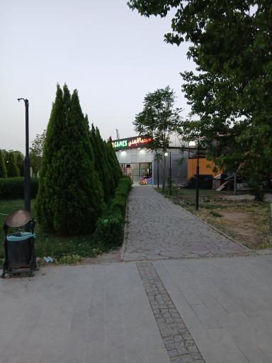 عکس سینما 6 بعدی