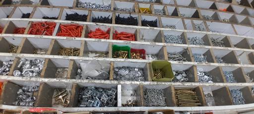 عکس رنگ و ابزار تهرانی