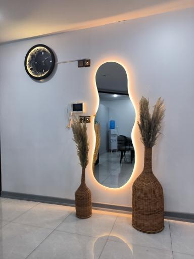 دکتر محمدمهدی معرف پور دندانپزشکی و متخصص درمان ریشه