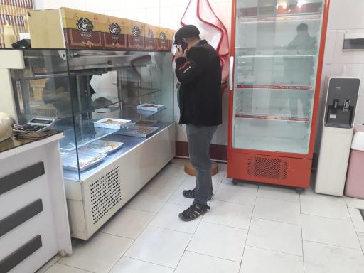 عکس باقلوا بستنی یوسفی