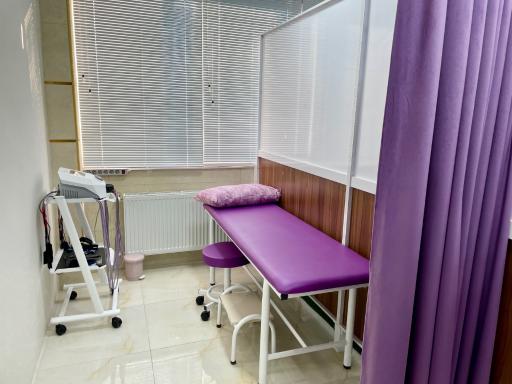 فیزیوتراپی دکتر آناهیتا وحدتی