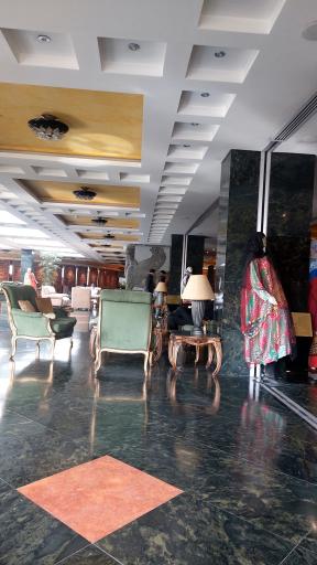 عکس هتل بزرگ شیراز