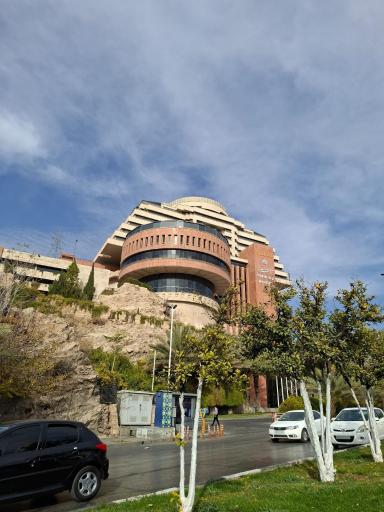 عکس هتل بزرگ شیراز
