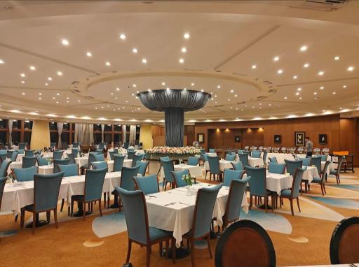 عکس هتل بزرگ شیراز