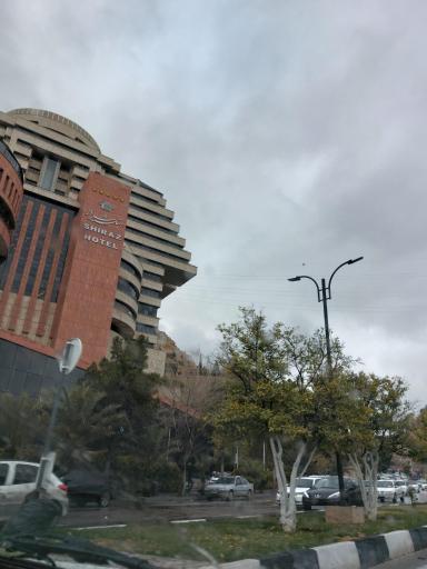 عکس هتل بزرگ شیراز