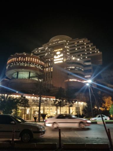 عکس هتل بزرگ شیراز