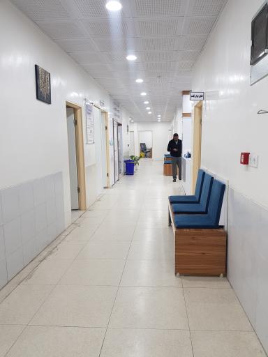 عکس کلینیک شبانه روزی دکتر نی دانی