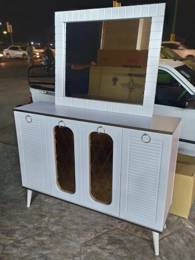 عکس فروشگاه میز تلویزیون و جاکفشی اژدری