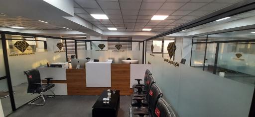 عکس دفتر بازرگانی نگین تندیس الماس