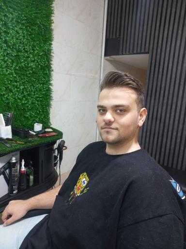 عکس آرایشگاه مارکار