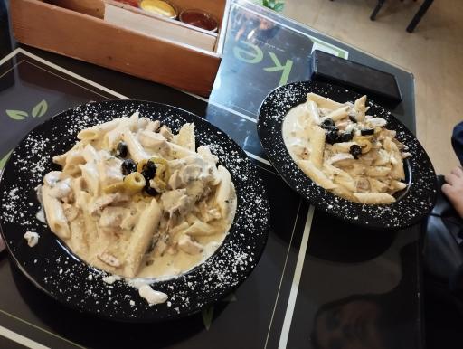 عکس فست فود کترا 