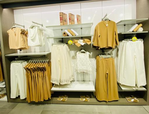 عکس جین وست