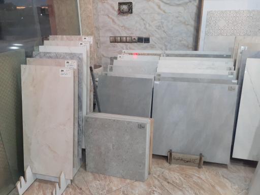 عکس کاشی و سرامیک یزدانی