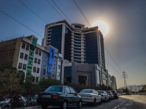 مرکز تجاری اداری همیلا