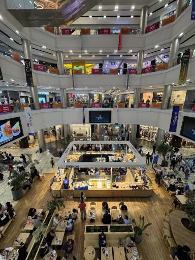 عکس مرکز تجاری اداری همیلا