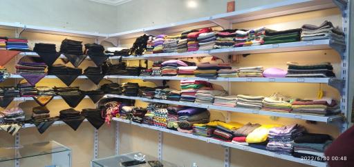 عکس گالری شال و روسری پاپیون