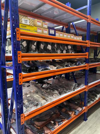 عکس چین یدک لوتوس