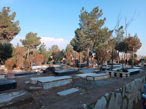عکس قبرستان امامزاده عبدالله