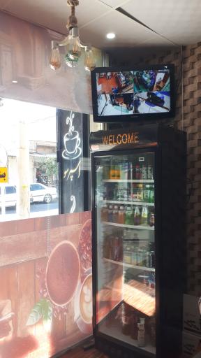 عکس کافه لبخند