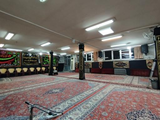 عکس حسینیه و صندوق قرض الحسنه کارگران صنف کفاش تهران 