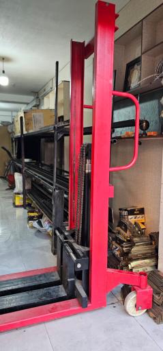 عکس فراز آسانسور