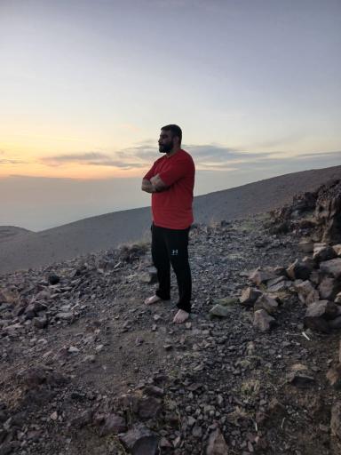 کوه شیر سنگی (پستانک)